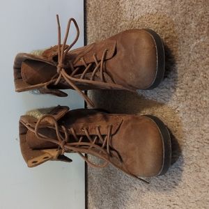 Size 7 brown ankle booties